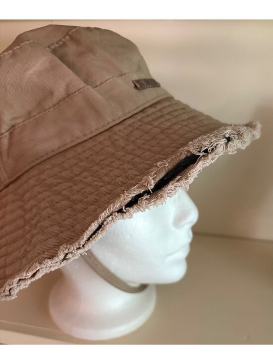 Women\'s Jacquemus Le Bob Artichat Beige Bucket Hat Classic & Versatile main image 4